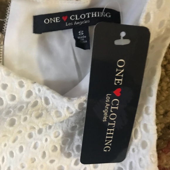 Never worn white dress - Picture 2 of 2